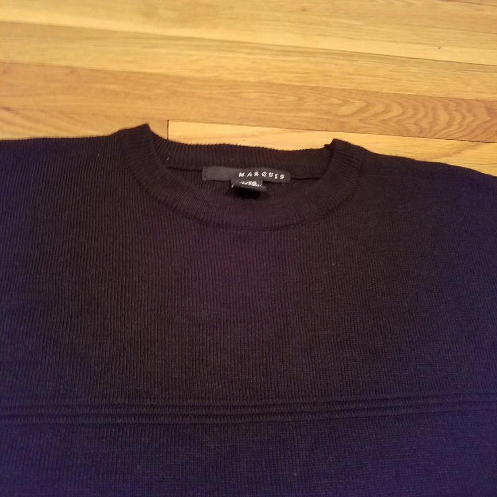 Marquis Sweater - Picture 2 of 3